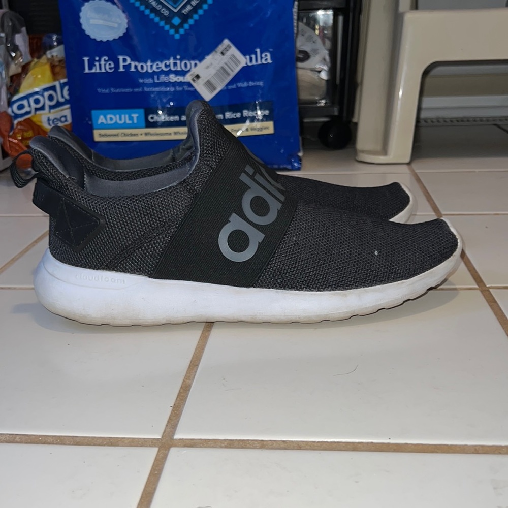 Men’s Size 12 Adidas Slip-on sneakers